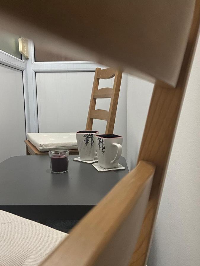 Garsoniera Relax Drumul Taberei Bucureşti Eksteriør bilde