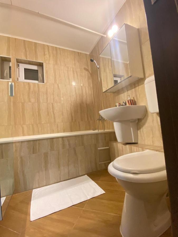 Garsoniera Relax Drumul Taberei Bucureşti Eksteriør bilde